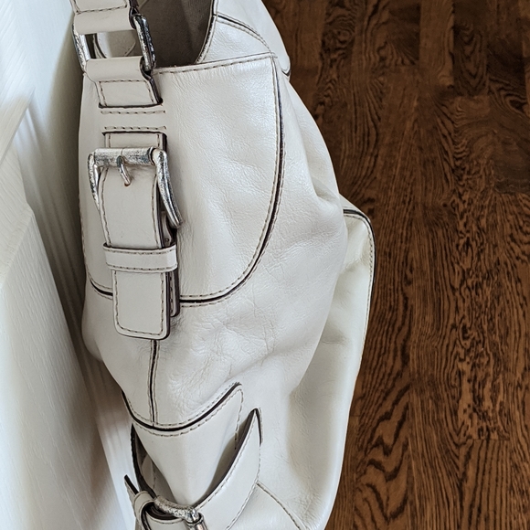 REDUCED Vintage Michael Kors leather handbag - Picture 6 of 8